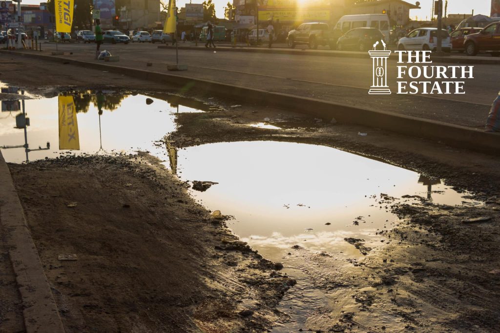 Roads-in-Decay-Potholes-in-Accra